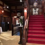 横浜うかい亭 - メインダイニングへ移動