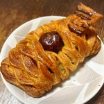 創作パン工房 UNE - 栗とさつまいものカスタードクリームデニッシュ