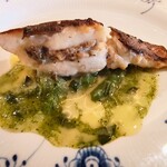 横浜うかい亭 - スズキの香草焼き