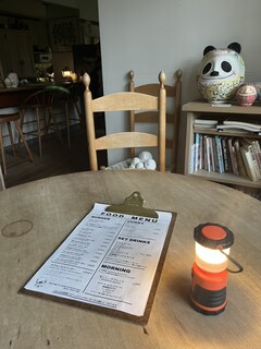 Coffee House Shaker - 停電しててランタンおしゃれ☔️