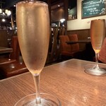 熟成肉バル レッドキングコング 橋本 - 