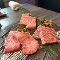近江うし焼肉 にくTATSU 日本橋室町店 - 