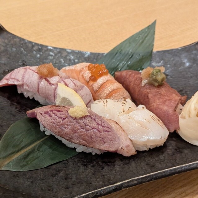 トミ吉 海鮮処 とも吉 十三店 （ともよし）のご予約 - 十三/海鮮 | 食べログ