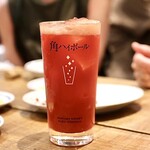 餃子とスパークリング バブルス - クセになるトマトサワー