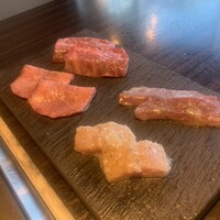 焼肉うしごろ 銀座並木通り店 - 