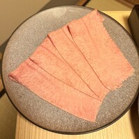先斗町しゃぶしゃぶすき焼き きらく - 鹿児島黒牛タン