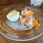 natuRe waikiki - ローカルパパイヤとイタリア産生ハム ハワイ産蜂蜜 バルサミコビネグレットと共に