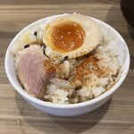 鳥そば 真屋 - 〆飯　
