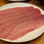 炭火焼肉市場 済州家 - 
