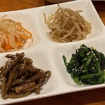 炭火焼肉市場 済州家 - 