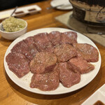 炭火焼肉市場 済州家 - 