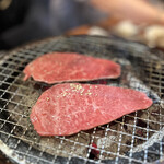 炭火焼肉市場 済州家 - 