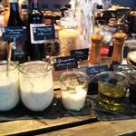 MORETHAN TAPAS LOUNGE - 