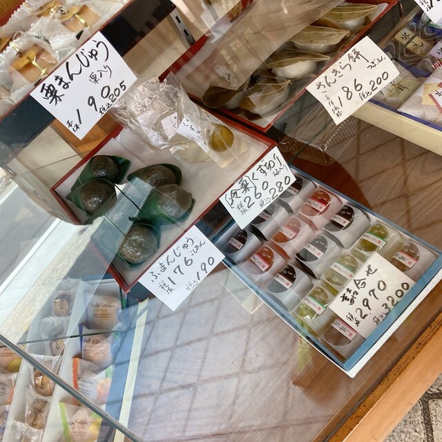 『しらいしと言えば「赤飯まんじゅう」』by monch312 : しらいし 新宿店 - 一社/和菓子 [食べログ]