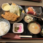 食事処まるとし - 