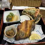 味亭花の家 - 先々週食うた二段弁当