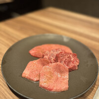 焼肉うしごろ 新宿三丁目店 - 