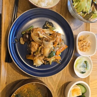 キッチン めめたおる_0