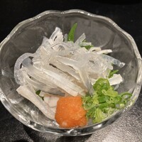 泳ぎとらふぐ活蟹料理 あじ平 曽根崎 - フグ皮湯引き