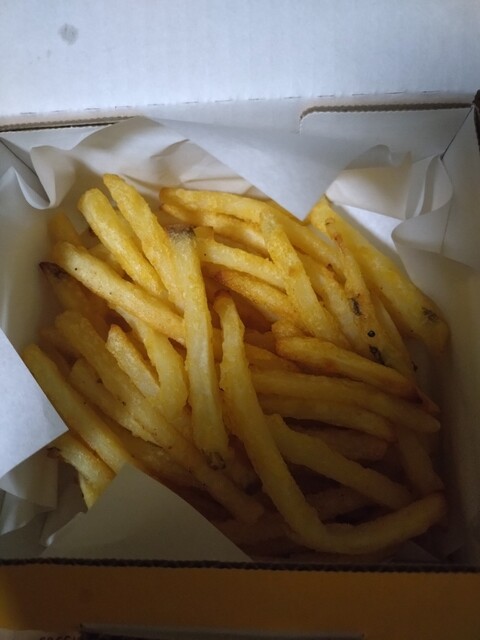 テンフォー 苫小牧西店（10.4 PIZZA TEN.FOUR） - 糸井（ピザ）の写真