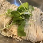 ハイデン.コッコFACTORY ら-めん凛々 - 固めにしたら小麦の香り増し