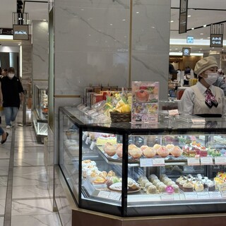 レニエ・リヴゴーシュ_2