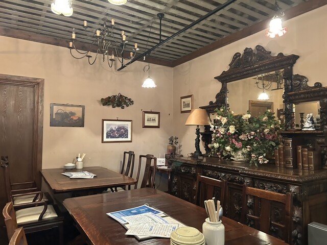 Howard's End Ishigama Yaki Pizza to Oofu Katei Ryori photo 4