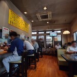 空海 - 店内　入口から右側を撮影