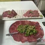 焼肉 司 - 