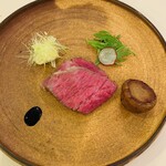 イタリアンレストラン Zucca - 八千代黒牛のロースト