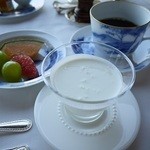 ボーセジュール - ジャージー乳のヨーグルトなど