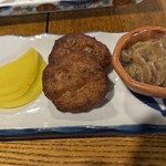 あゆちゃん家 - さつま揚げとイカの塩辛(^^)vそして沢庵