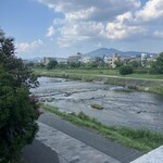 かしや - 近くの鴨川