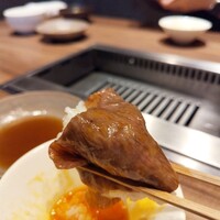 焼肉うしごろ 新宿三丁目店 - 