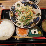 ゴーヤチャンプル定食