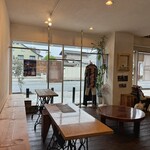 alter ego matic&Cafe - 内観