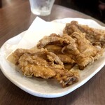 海鮮居酒屋 まんげつ すしと刺身 五反田店 - 名物フィンガーチキンばかうま
                                タレ5本