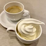 ラウンジ ジーカフェ - 