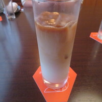 日本料理 芝桜 - アイスカフェオレ（２：１でミルク多く）