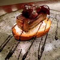 炭焼きステーキとワインobiobi - 