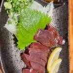 本格馬刺し居酒屋 新馬 - 馬レバ刺し