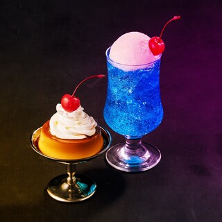 レトロ気分も味わえるオリジナルおつまみ&ドリンク！