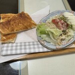 のっく・おん - トーストとサラダ、玉子付