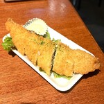 酒とアテ モグラ酒蔵 - 