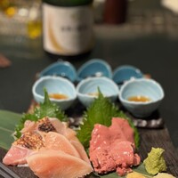 宇田川 紫扇 - 富山県産地鶏刺身三点盛　1300円