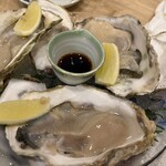 さかなや 日の出丸 - 生牡蠣