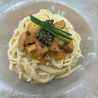 フィオレンティーナ - ウニの冷製カッペリーニキャビア添え