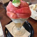 ジゅんベリーCafe - 桃パフェ