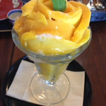 ジゅんベリーCafe - マンゴーパフェ