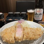 とんかつ ひびき - ロースかつのアップ (別日撮影)